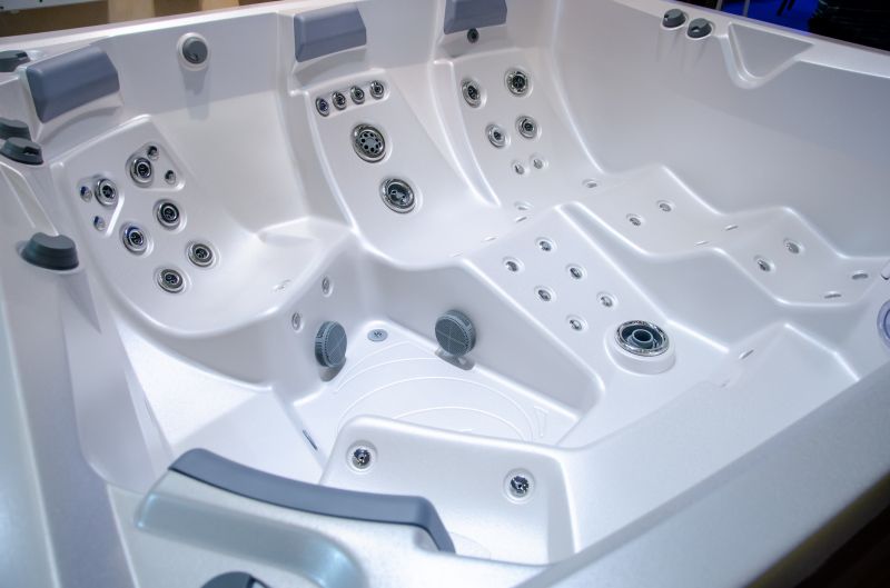 Luxury Whirlpool Bathtub